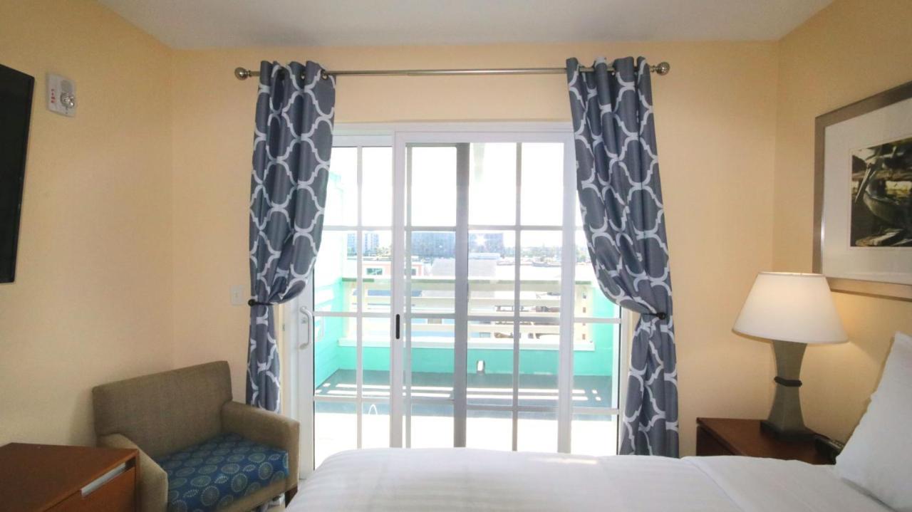 Johns Pass Condo'S- Fully Remote St. Pete Beach Exterior photo