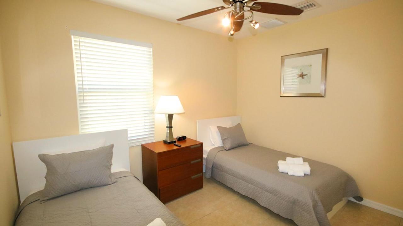 Johns Pass Condo'S- Fully Remote St. Pete Beach Exterior photo